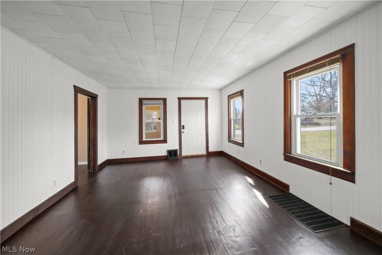 2323 Mingo Trail, Akron, OH - Photo 4