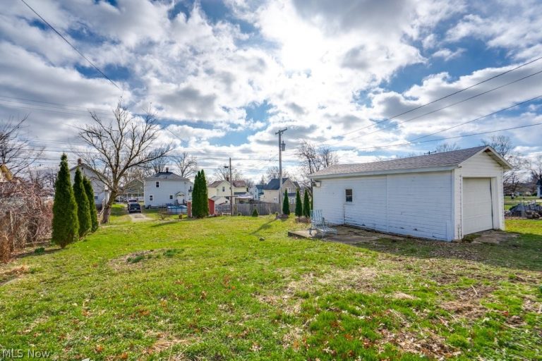 12 4th Street, Rittman, OH - Photo 4