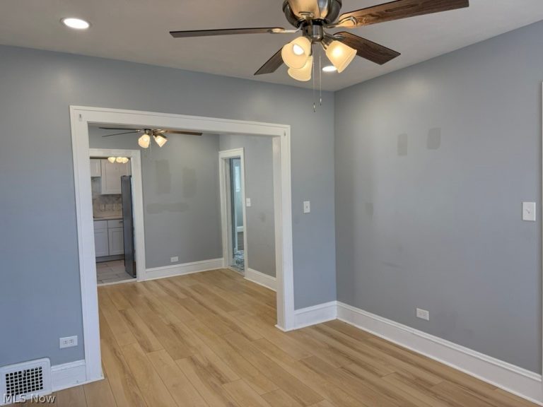 3231 121st Street, Cleveland, OH - Photo 6