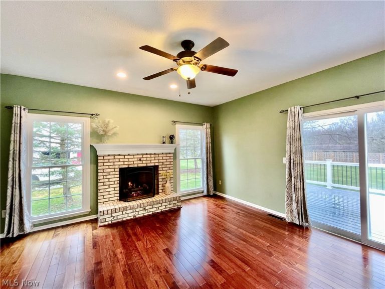 8820 Chaucer Boulevard, Broadview Heights, OH - Photo 5