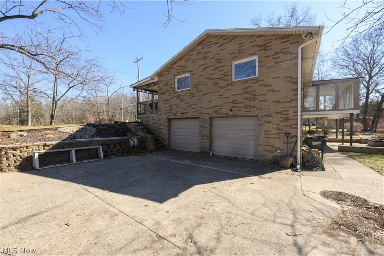 680 State Street, Barberton, OH - Photo 3