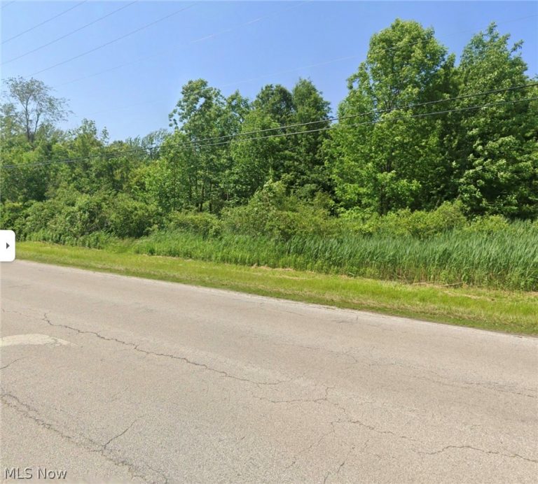 Wade Avenue, Ashtabula, OH, 44004