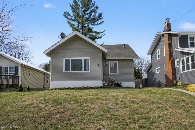 406 Moody Street, Akron, OH, 44305