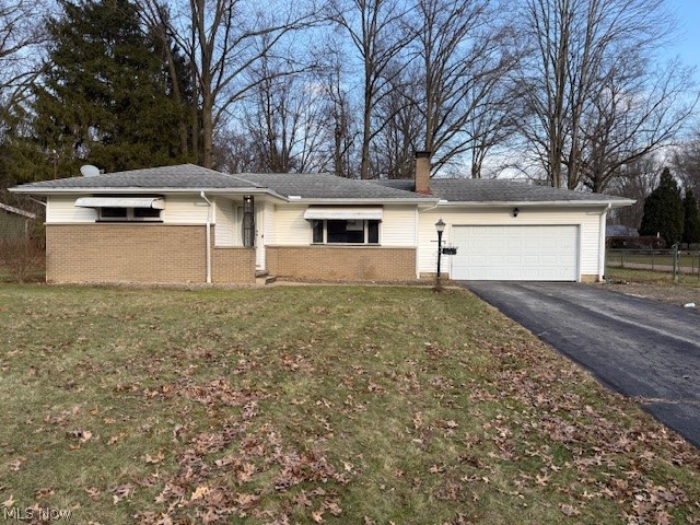 319 Russell Avenue, Cortland, OH - Photo 2