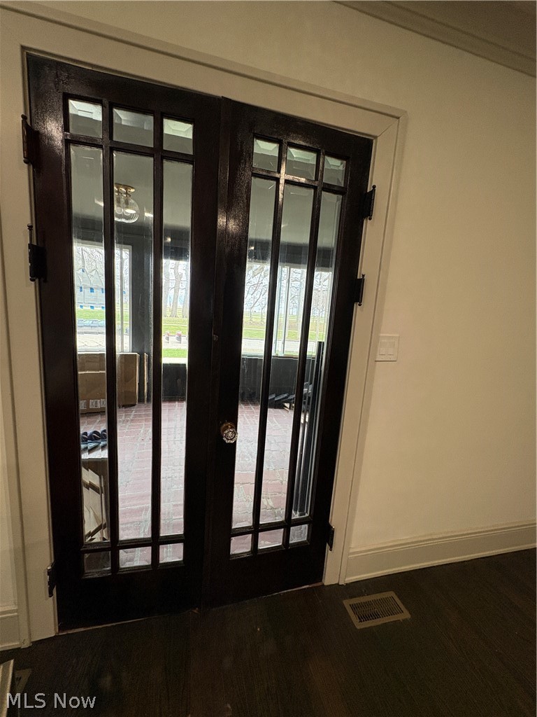 9805 Lake Avenue, Cleveland, OH - Photo 6