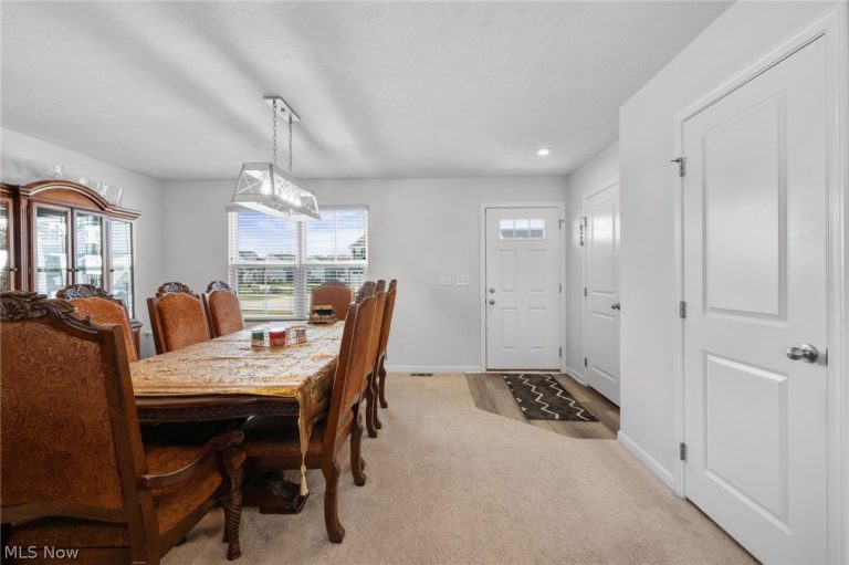 535 Cherrywood Lane, Painesville, OH - Photo 8