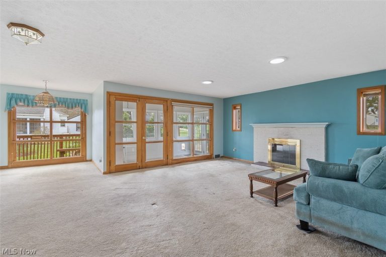 314 Paradise Street, Orrville, OH - Photo 4