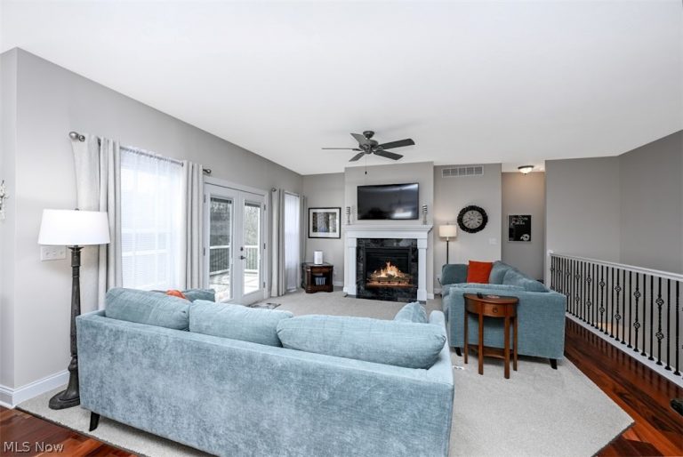 10269 River Run Lane, North Royalton, OH - Photo 3