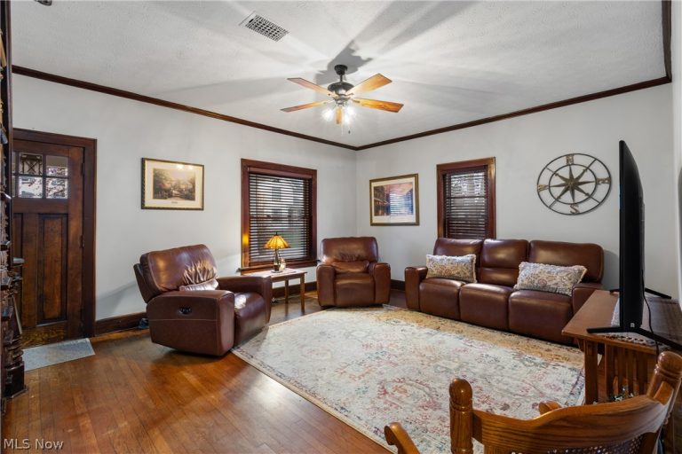 423 Main Street, Dalton, OH - Photo 4