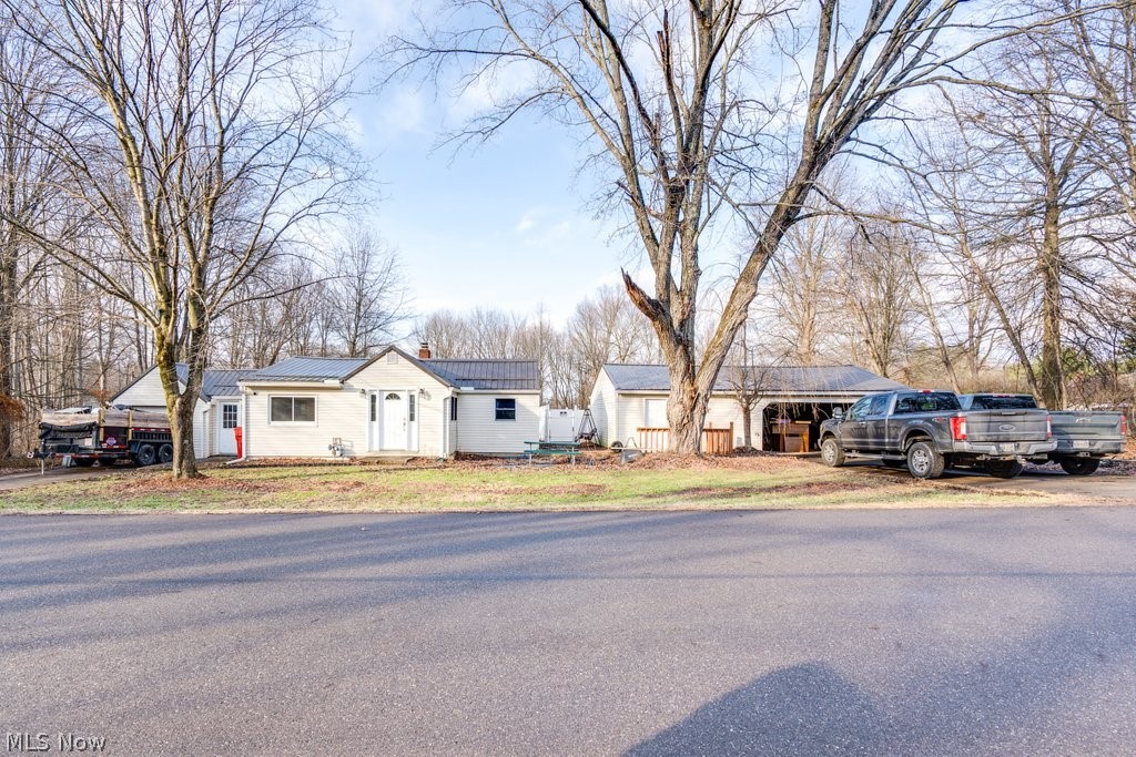 6095 Bell Avenue, Hubbard, OH