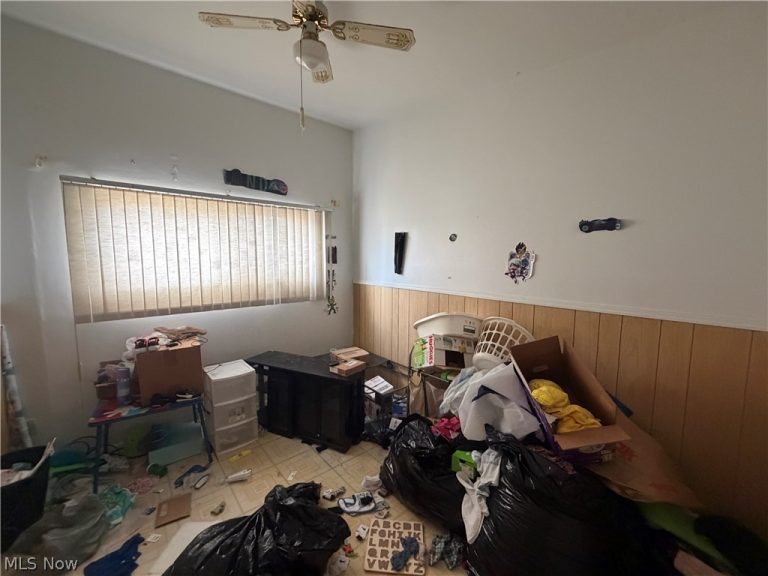 18062 Blandford Road, Cleveland, OH - Photo 3