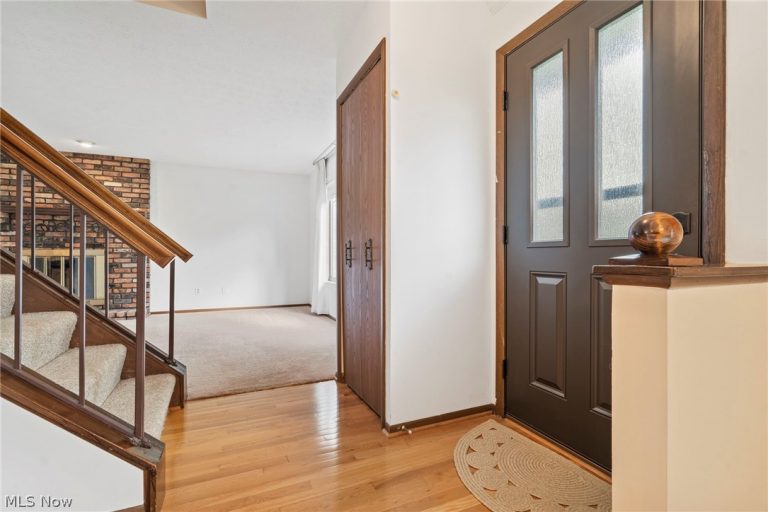 32635 Jefferson Drive #35, Solon, OH - Photo 4