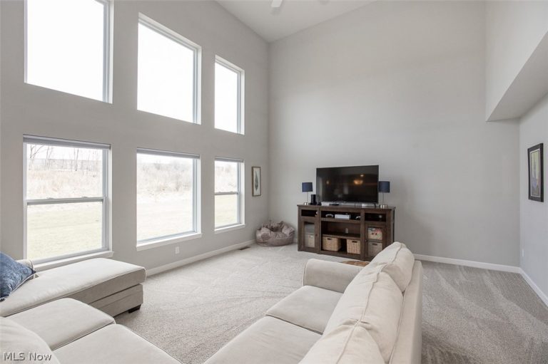 806 Pepperell Court, Macedonia, OH - Photo 8