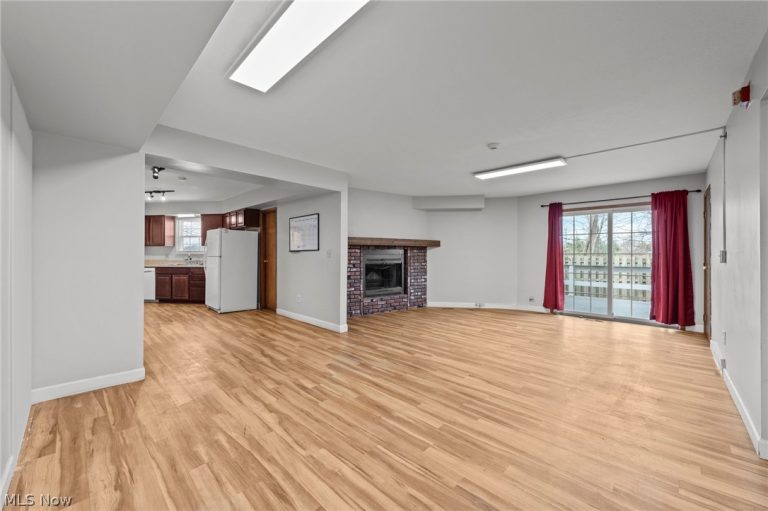 1653 Southbend Drive, Rocky River, OH - Photo 3