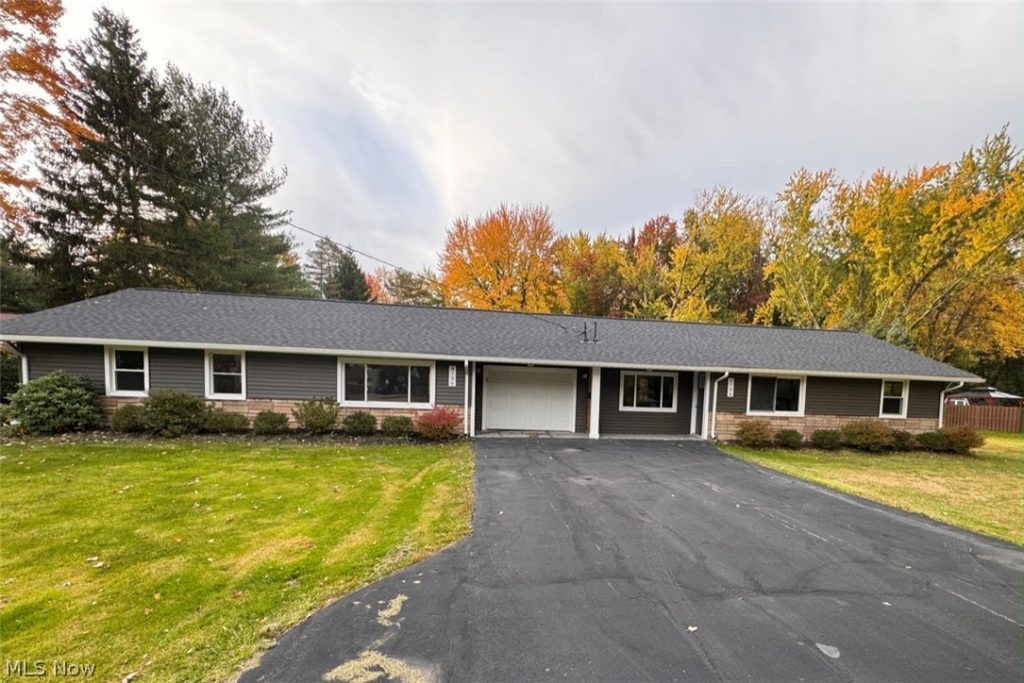 8796 Evergreen Drive #8794, Mentor, OH