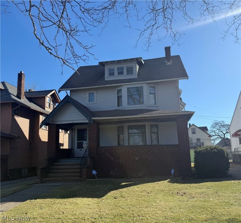 3123 West Boulevard, Cleveland, OH, 44111