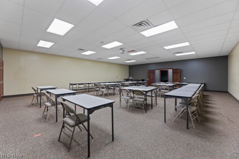 2425 Medina Road #120, Medina, OH - Photo 5