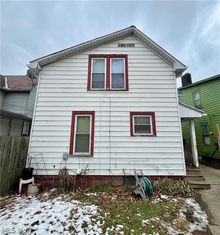 465 142nd Street, Cleveland, OH - Photo 2