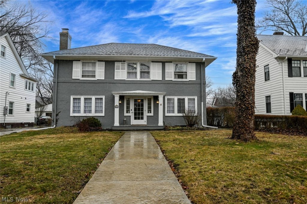2927 Huntington Road, Shaker Heights, OH
