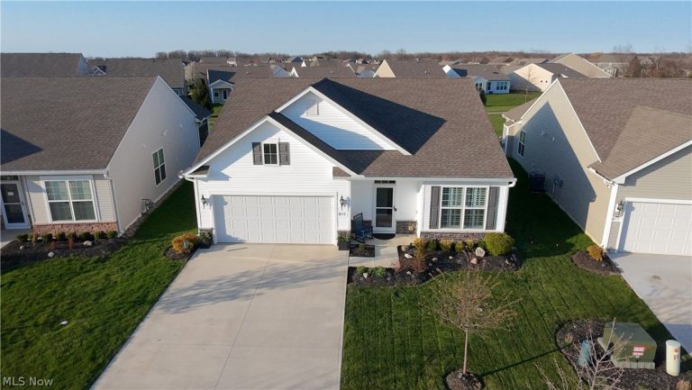848 Cedar Crest Drive, Elyria, OH - Photo 5