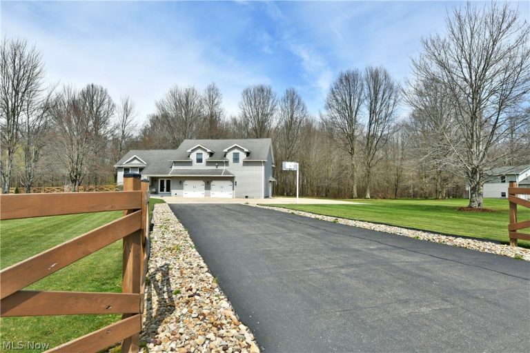 6315 Beach Smith Road, Kinsman, OH - Photo 3