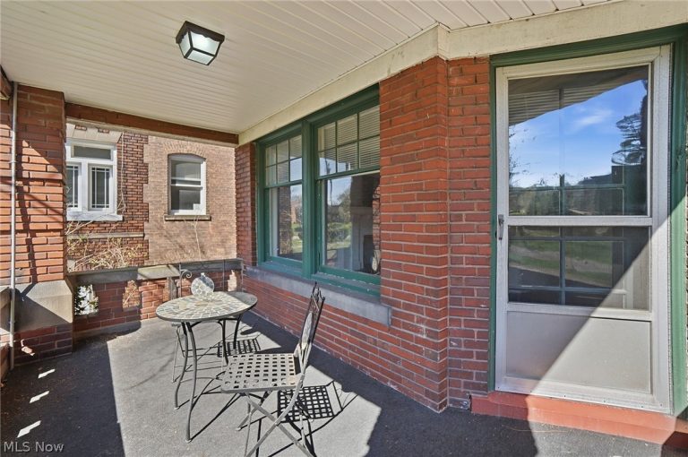 2685 Euclid Heights Boulevard #2, Cleveland Heights, OH - Photo 4