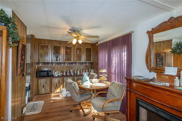 16 Grand Boulevard, Olmsted Twp, OH - Photo 8