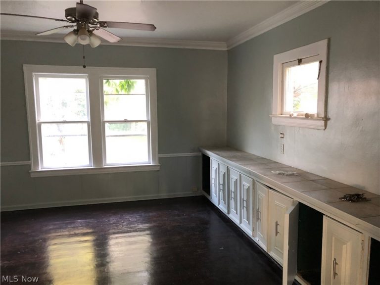 5219 Vandalia Avenue, Cleveland, OH - Photo 8