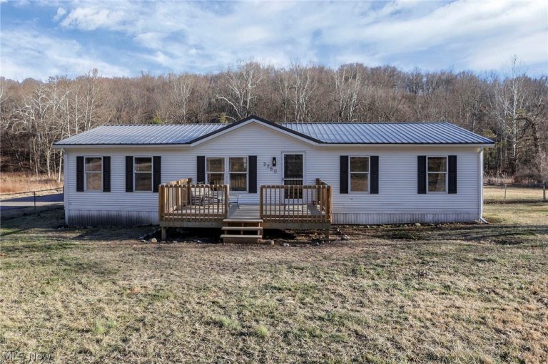 3750 Cannelville Road, Roseville, OH, 43777