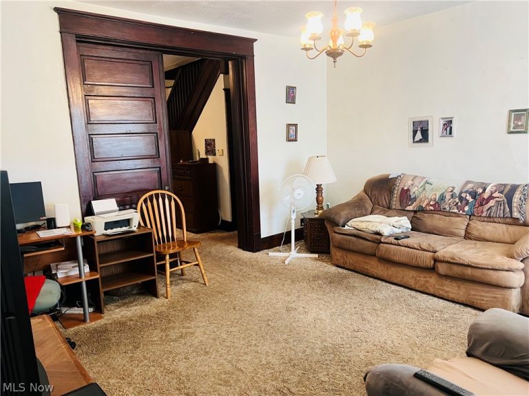 1121 7th Street, Martins Ferry, OH - Photo 5