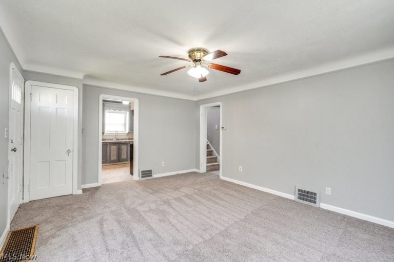 12013 Wayland Avenue, Cleveland, OH - Photo 6