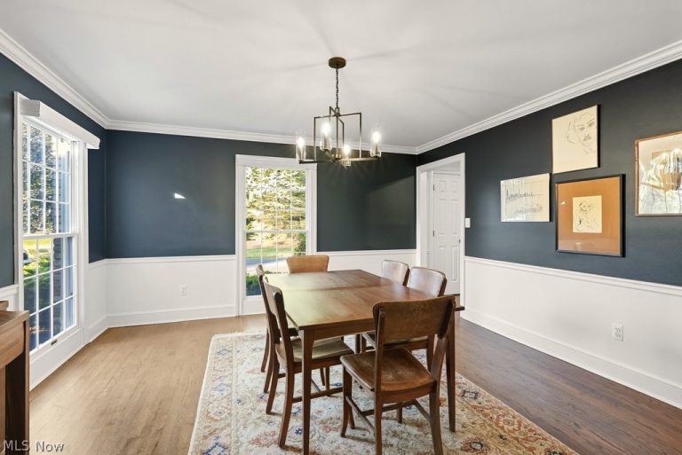 967 Robinwood Hills Drive, Bath, OH - Photo 4