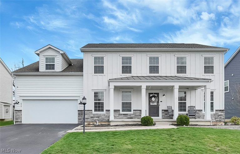 636 Kelburn Lane, Pickerington, OH - Photo 2