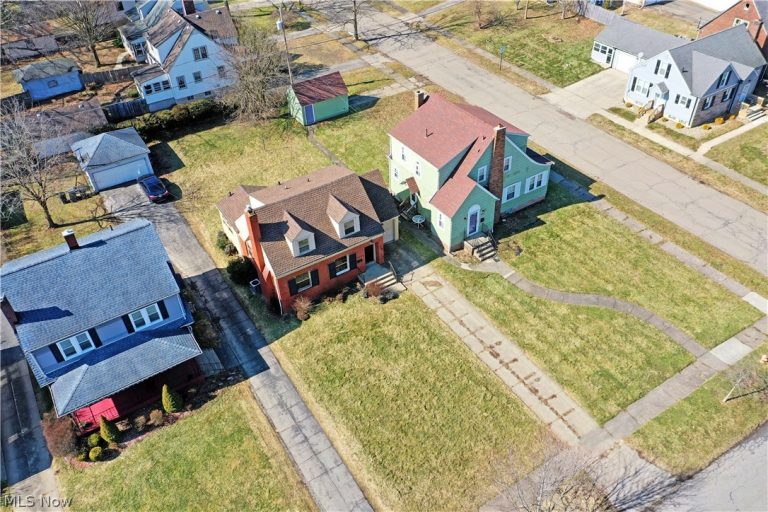 4206 Rush Boulevard, Youngstown, OH - Photo 5