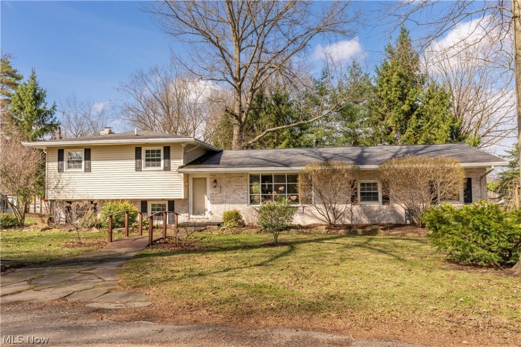 430 Hillsdale Street, Sebring, OH