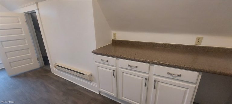 3634 Bosworth Road, Cleveland, OH - Photo 8