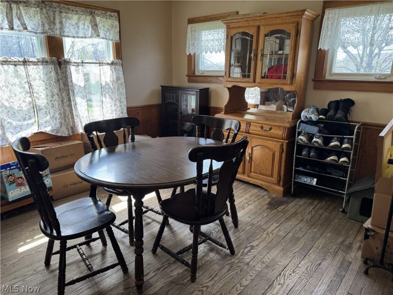 2112 Warren Avenue, Akron, OH - Photo 6