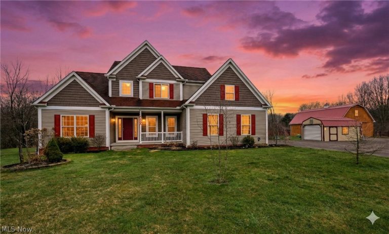 12345 Stafford Road, Chagrin Falls, OH, 44023