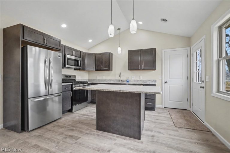 1444 Buckeye Circle, Salem, OH - Photo 8