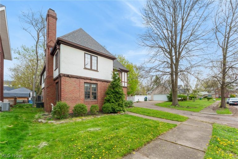 217 16th Street, Canton, OH - Photo 2