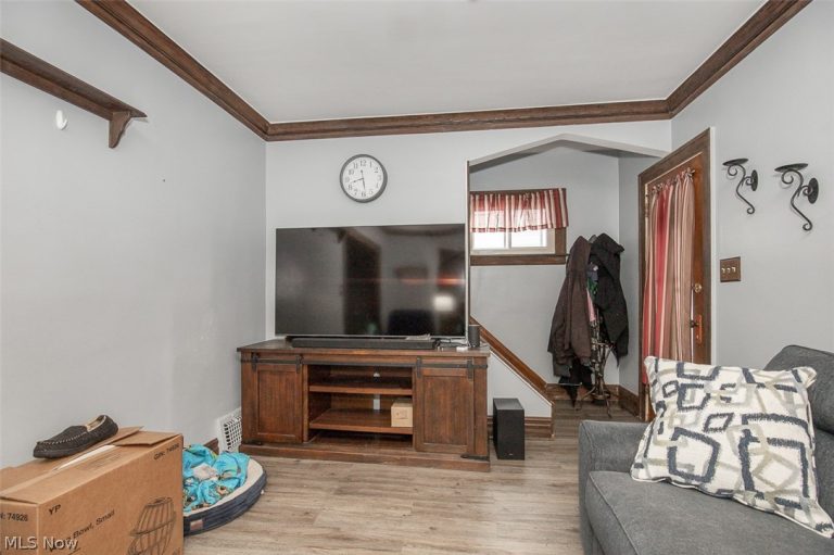 11412 Thrush Avenue, Cleveland, OH - Photo 4