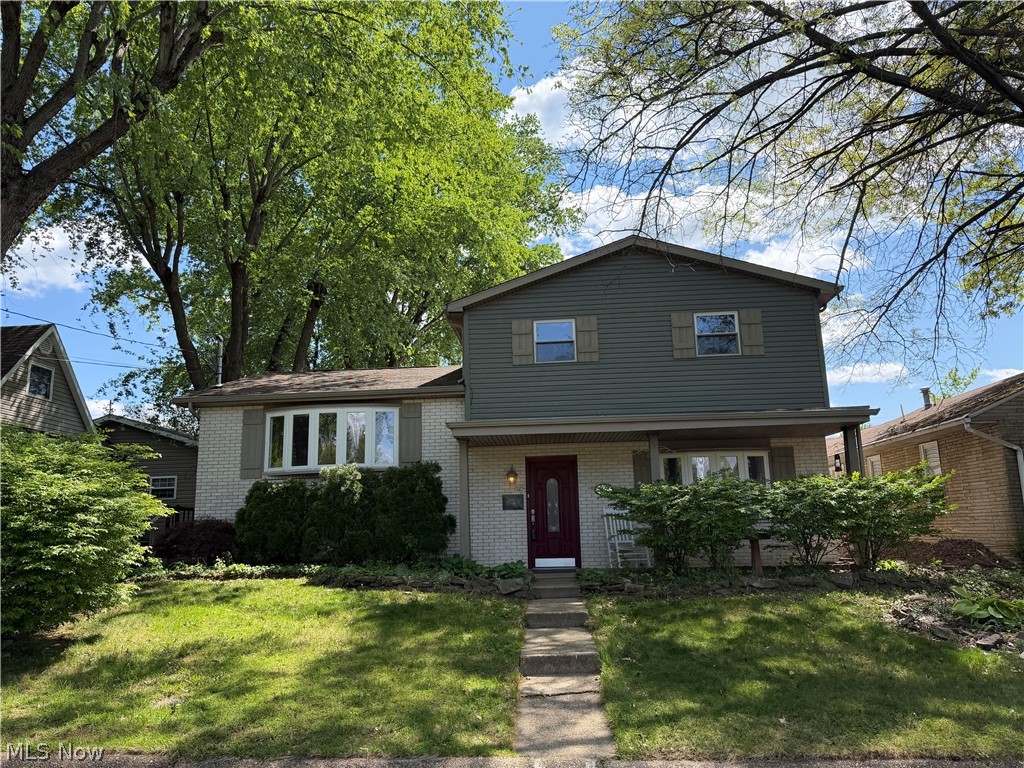 4602 7th Avenue, Vienna, WV