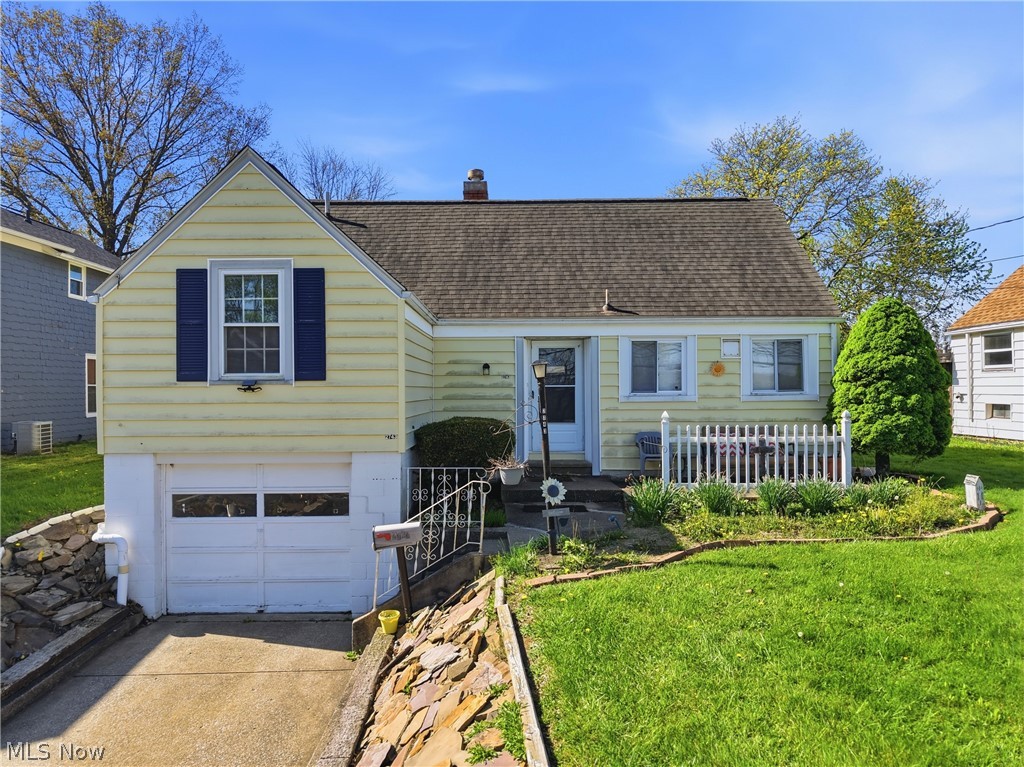 2743 Lincoln Way, Massillon, OH