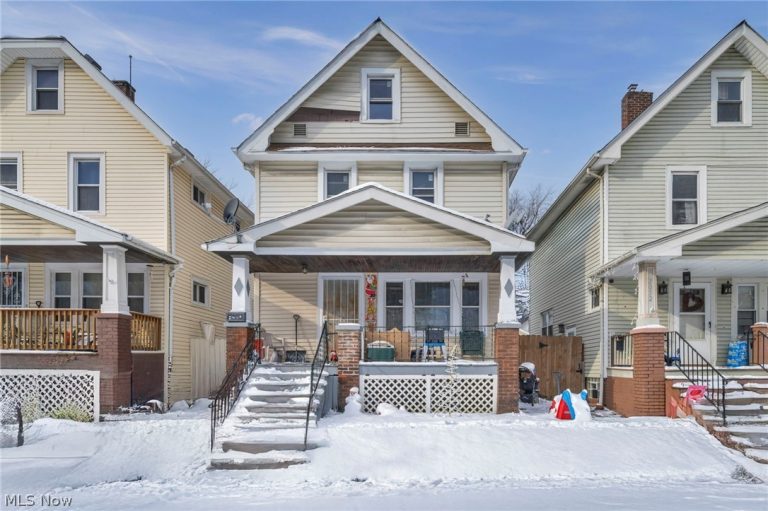 3056 104th Street, Cleveland, OH - Photo 2