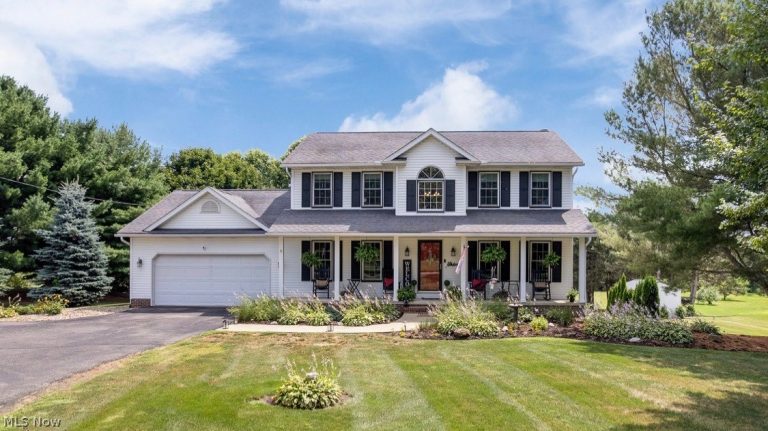 9825 Fox Knoll Drive, Orrville, OH, 44667