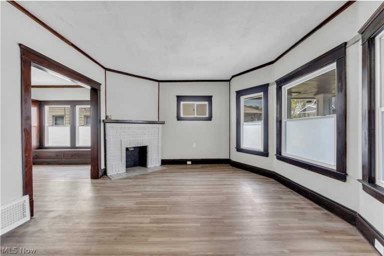 428 148th Street #1/DN, Cleveland, OH - Photo 4