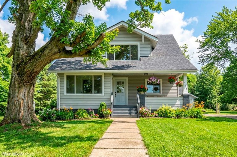 14244 Atwater Avenue, Alliance, OH - Photo 2