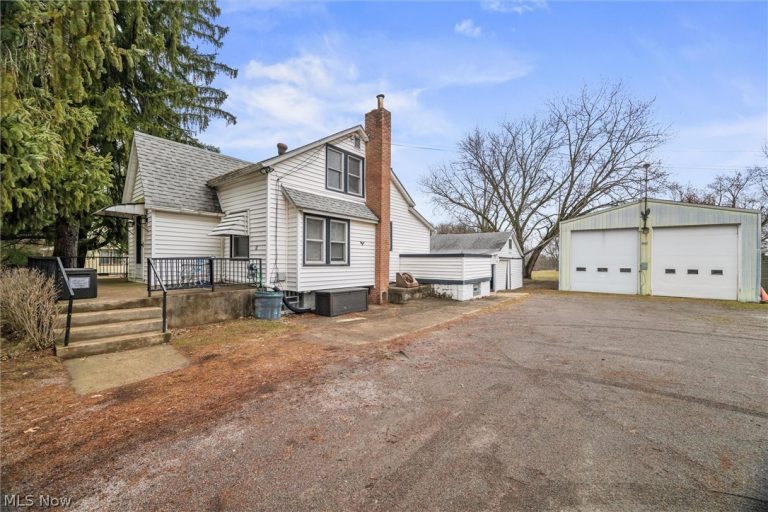 9687 South Avenue, Poland, OH - Photo 4