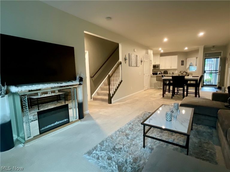 1635 Springer Court, Akron, OH - Photo 6