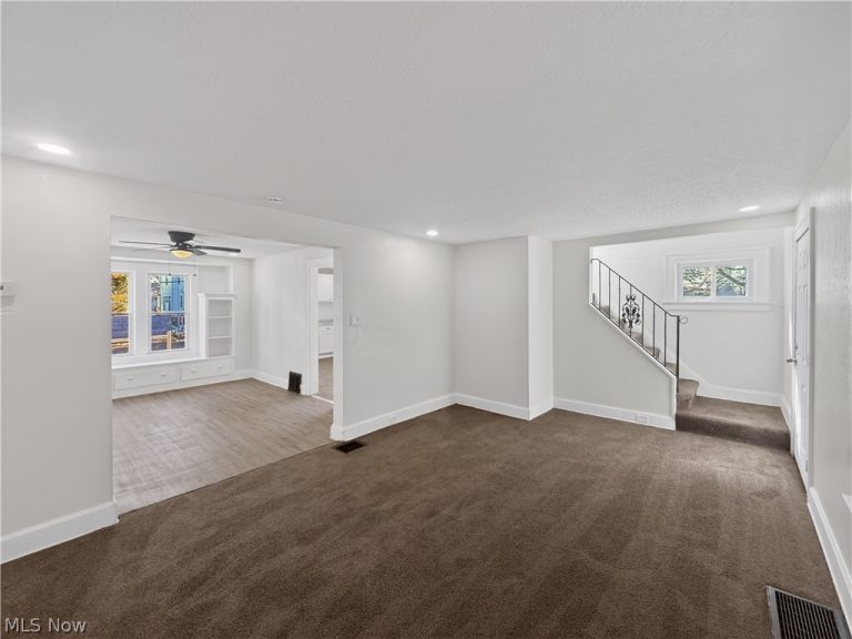 3235 94th Street, Cleveland, OH - Photo 3